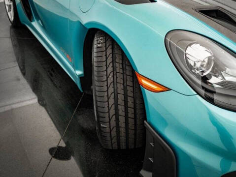 2024 Porsche 718 Cayman GT4 RS