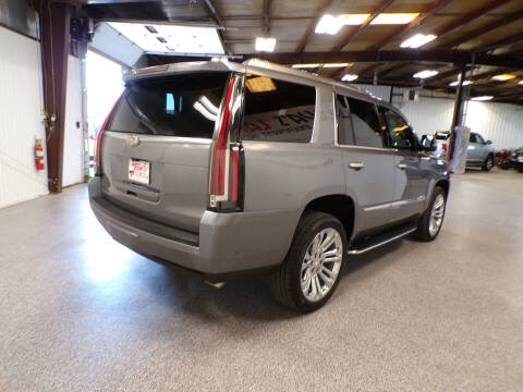 2018 Cadillac Escalade Luxury