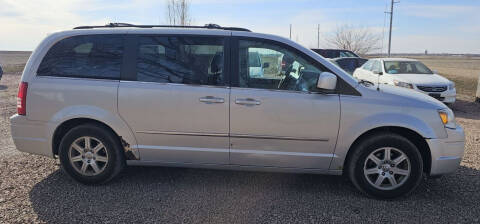 2010 Chrysler Town and Country for sale at B&M Auto Sales and Service LLP in Marion SD