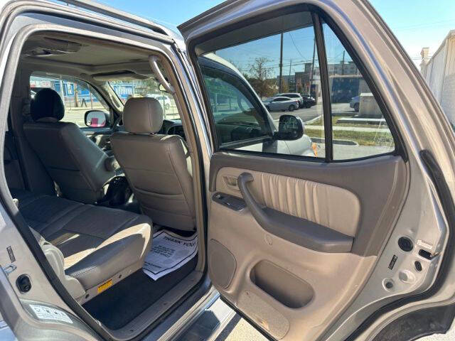 2005 Toyota Sequoia Limited