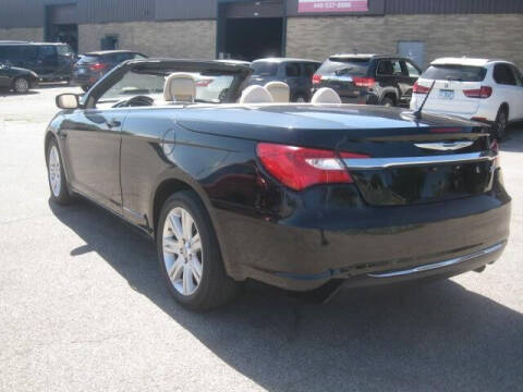 2012 Chrysler 200 Touring