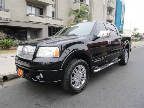 2007 Lincoln Mark LT