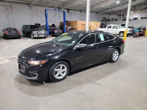 2016 Chevrolet Malibu for sale at De Anda Auto Sales in Storm Lake IA