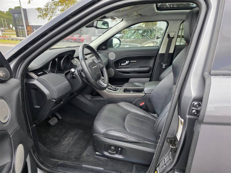 2018 Land Rover Range Rover Evoque SE