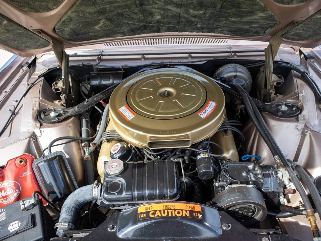 1963 Ford Thunderbird 78