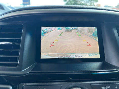 2015 Nissan Pathfinder SL