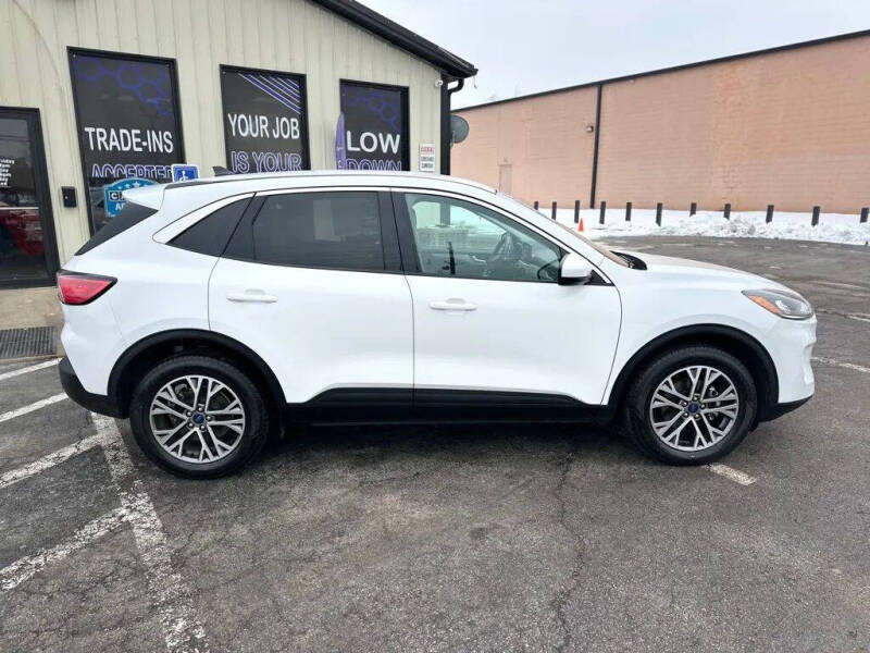 2022 Ford Escape SEL