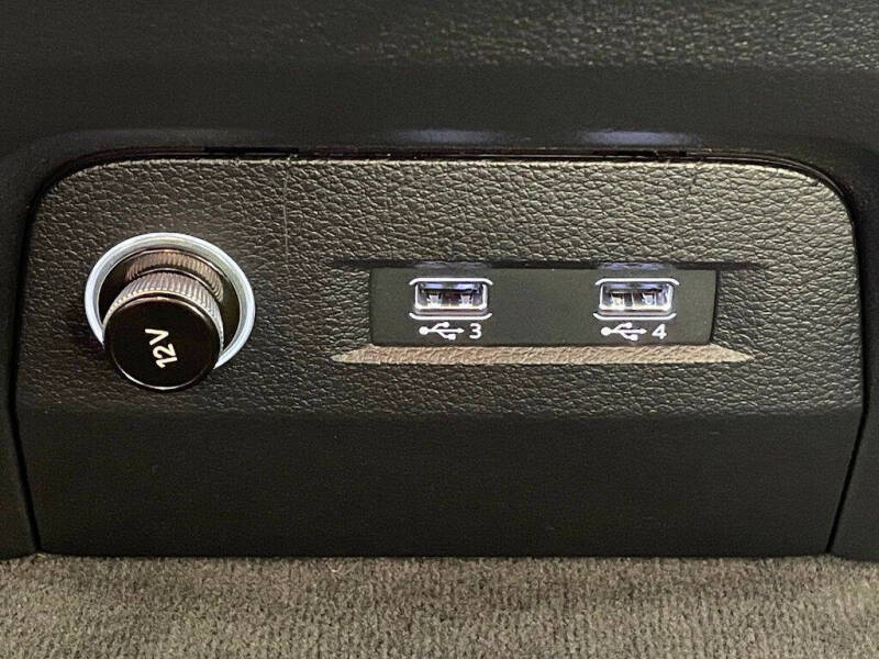 2019 Audi e-tron quattro Premium Plus