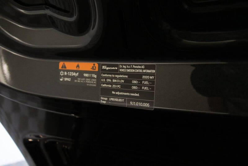 2020 Porsche Taycan Turbo S