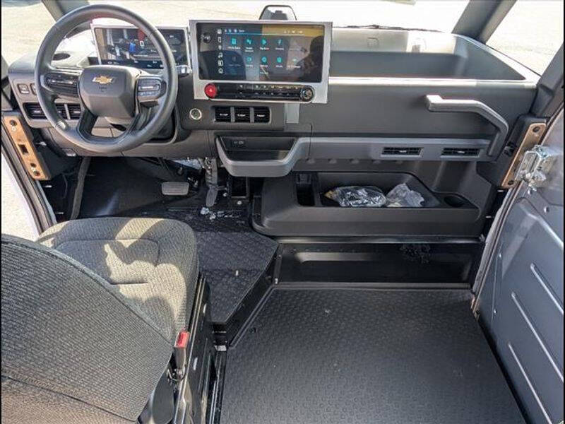 2025 Chevrolet BrightDrop 400