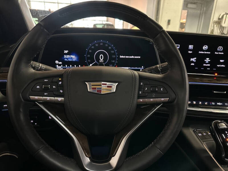 2024 Cadillac Escalade Sport Platinum