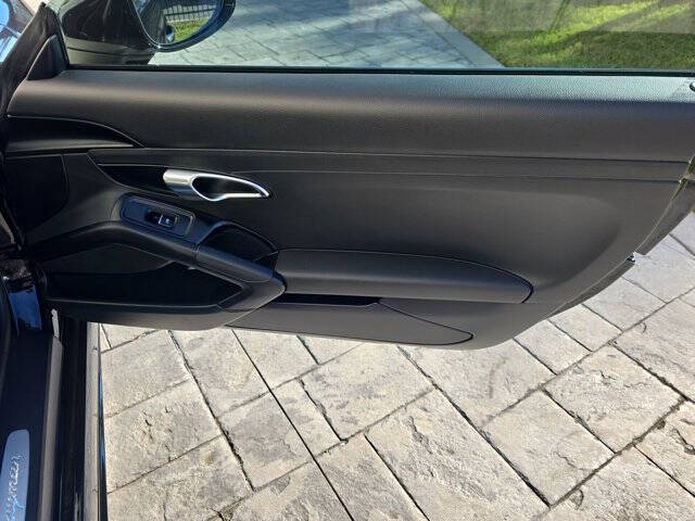 2019 Porsche 718 Cayman