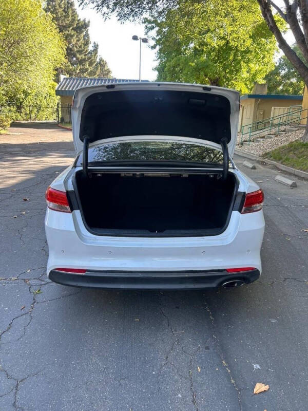 2016 Kia Optima EX