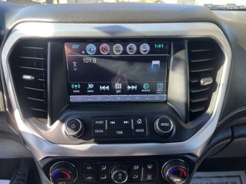 2019 GMC Acadia SLT-1