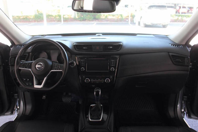 2018 Nissan Rogue SL