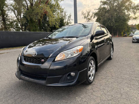 2010 Toyota Matrix for sale at Automarket inc in Carmel NY