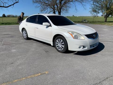 2012 Nissan Altima for sale at TRAVIS AUTOMOTIVE in Corryton TN