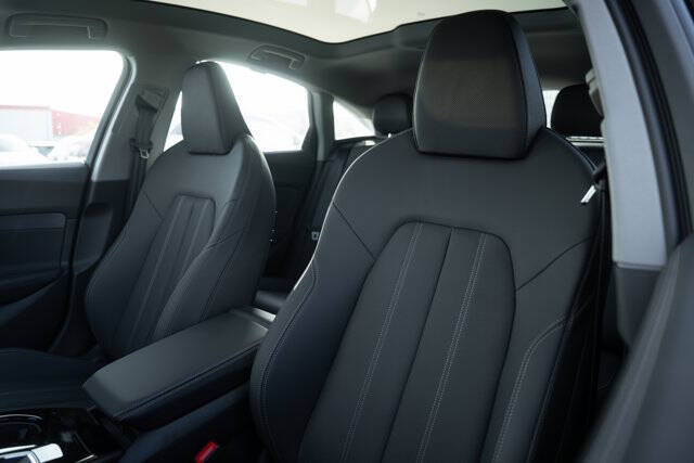 2025 Audi A5 quattro Prestige TFSI