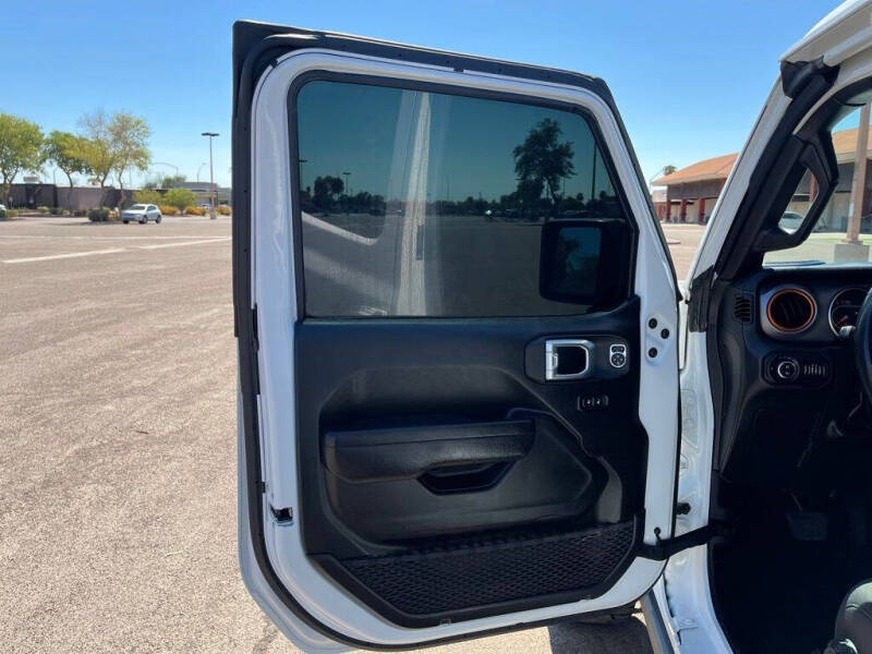 2022 Jeep Gladiator Mojave