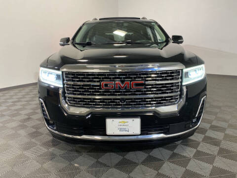 2022 GMC Acadia Denali