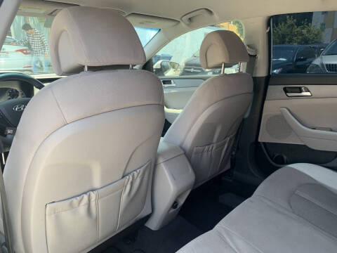2017 Hyundai Sonata SE