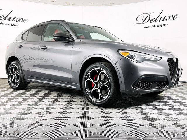 2022 Alfa Romeo Stelvio Veloce