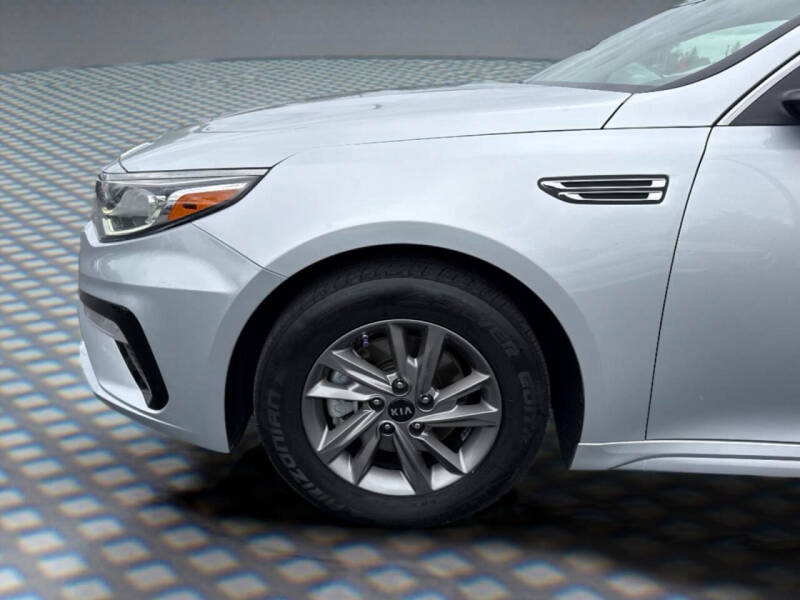2020 Kia Optima LX