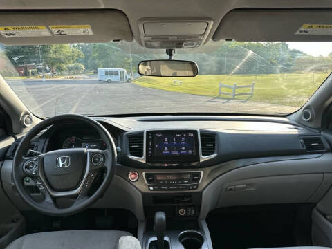 2017 Honda Pilot EX