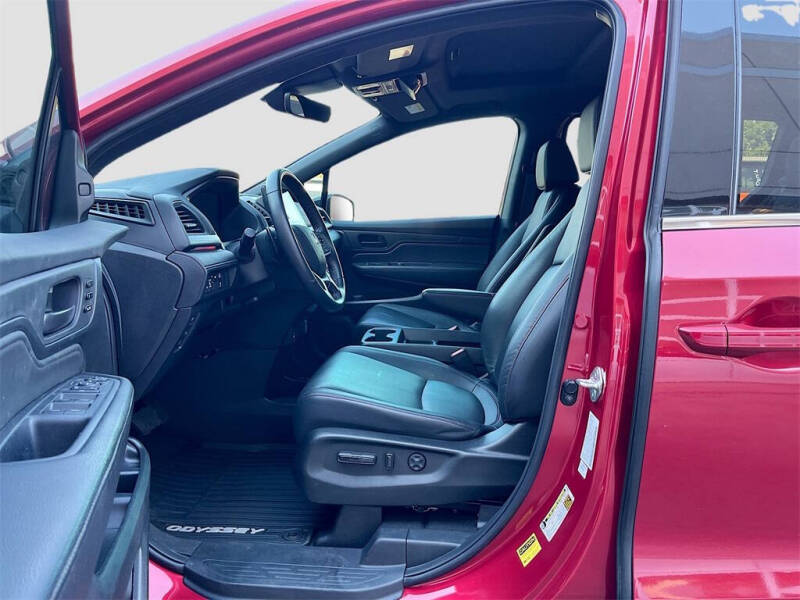 2023 Honda Odyssey Sport