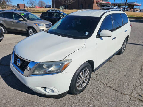 2016 Nissan Pathfinder S