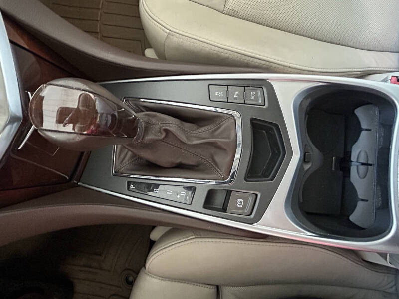 2012 Cadillac SRX Performance Collection