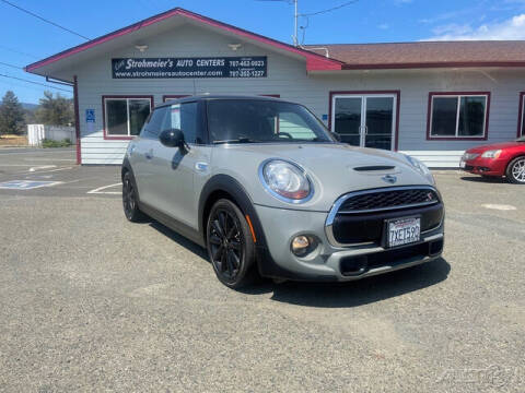 2017 MINI Hardtop 2 Door for sale at Guy Strohmeiers Auto Center in Lakeport CA