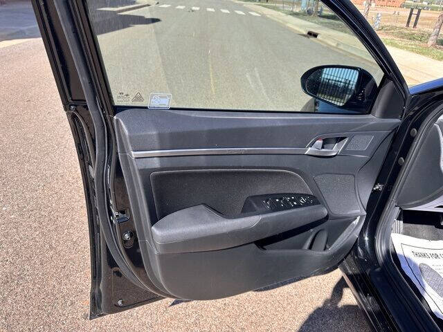 2020 Hyundai Elantra