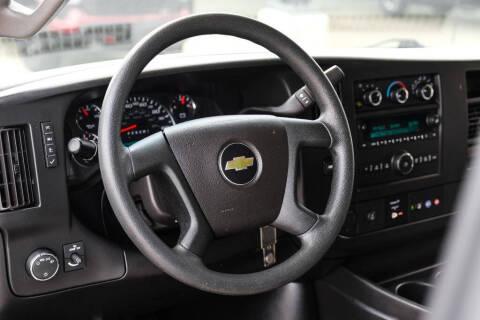 2021 Chevrolet Express 2500