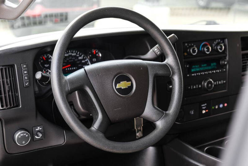 2021 Chevrolet Express 2500