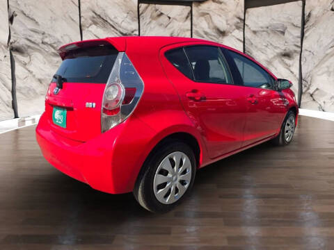 2014 Toyota Prius c One