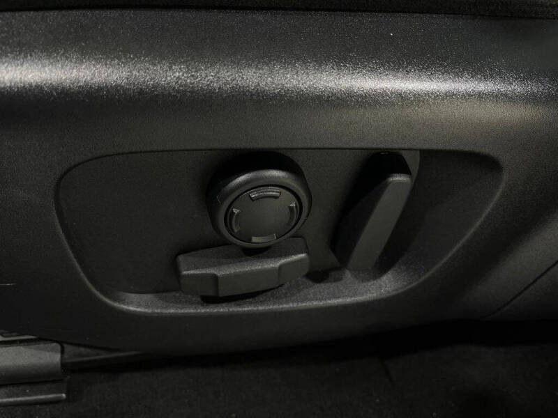 2020 Land Rover Range Rover Evoque First Edition