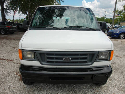 2003 Ford E-Series E-250