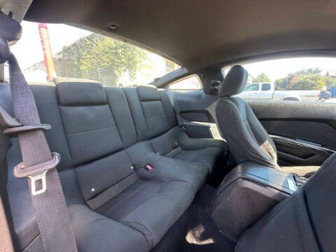 2010 Ford Mustang V6 Premium