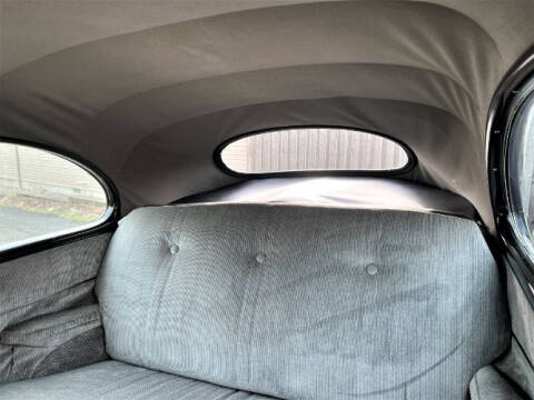 1946 Ford Super Deluxe