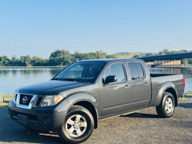 2012 Nissan Frontier SV's photo