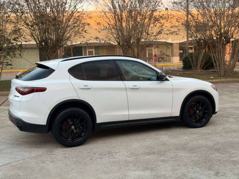 2018 Alfa Romeo Stelvio Ti