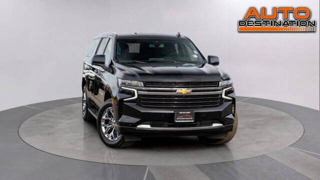 2022 Chevrolet Suburban for sale at Auto Destination in Puyallup, WA