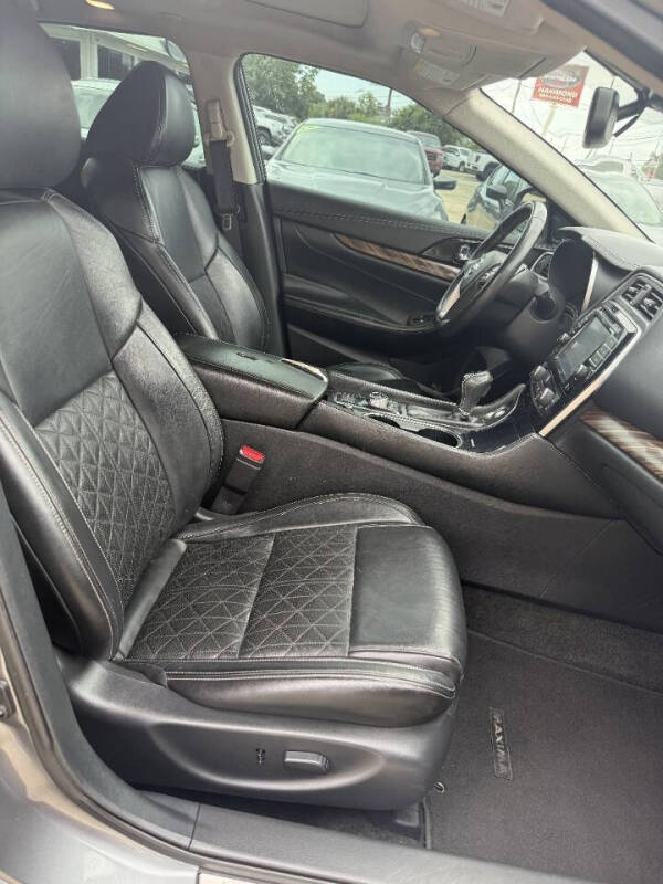 2018 Nissan Maxima Platinum