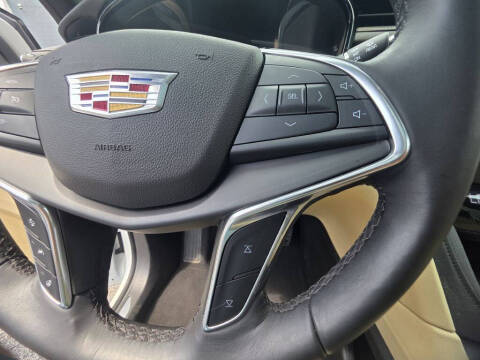 2018 Cadillac XT5 Premium Luxury