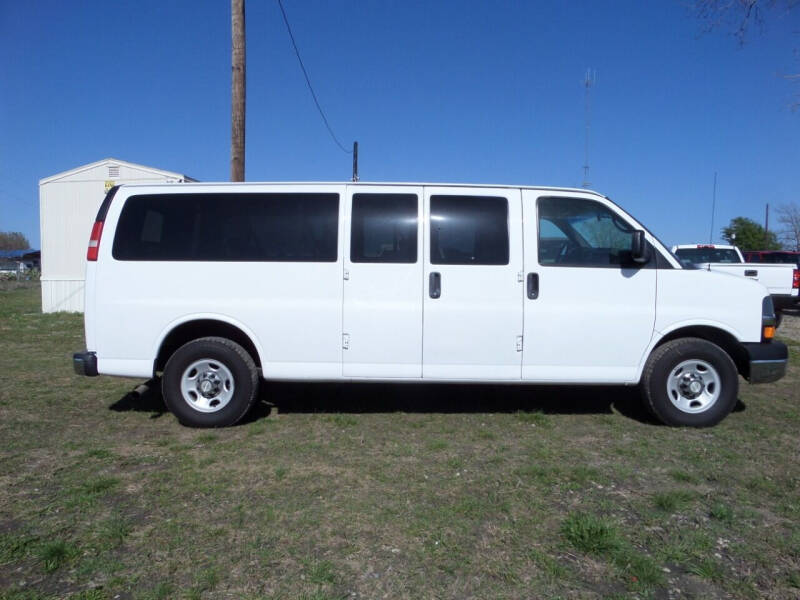 2014 Chevrolet Express for sale at AUTO FLEET REMARKETING, INC. in Van Alstyne TX