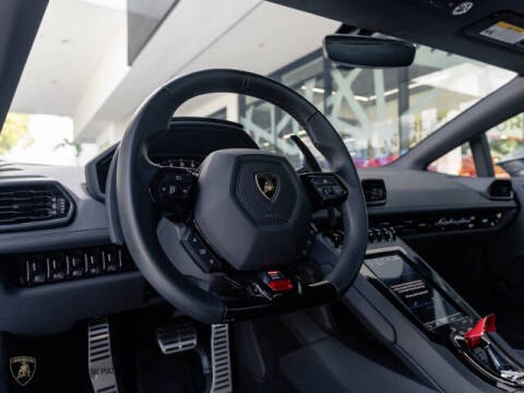 2023 Lamborghini Huracan Tecnica