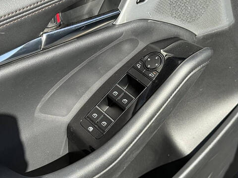 2024 Mazda Mazda3 Hatchback 2.5 S Premium