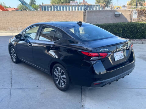 2020 Nissan Versa SV