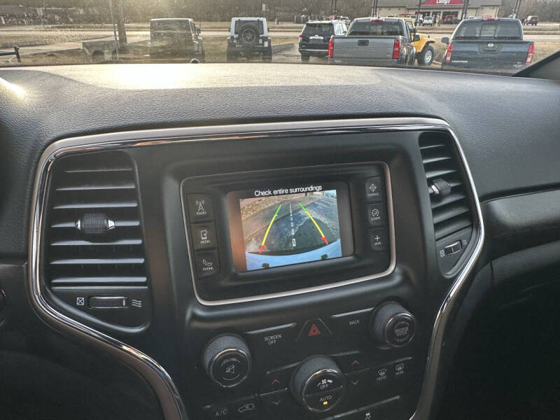 2017 Jeep Grand Cherokee Laredo